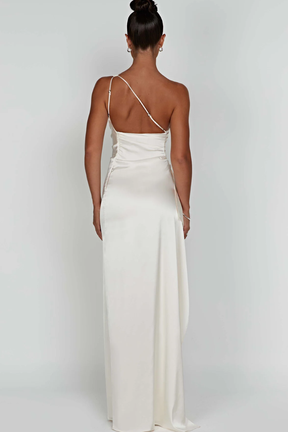 Aine | Rochie Asimetrică din Satin